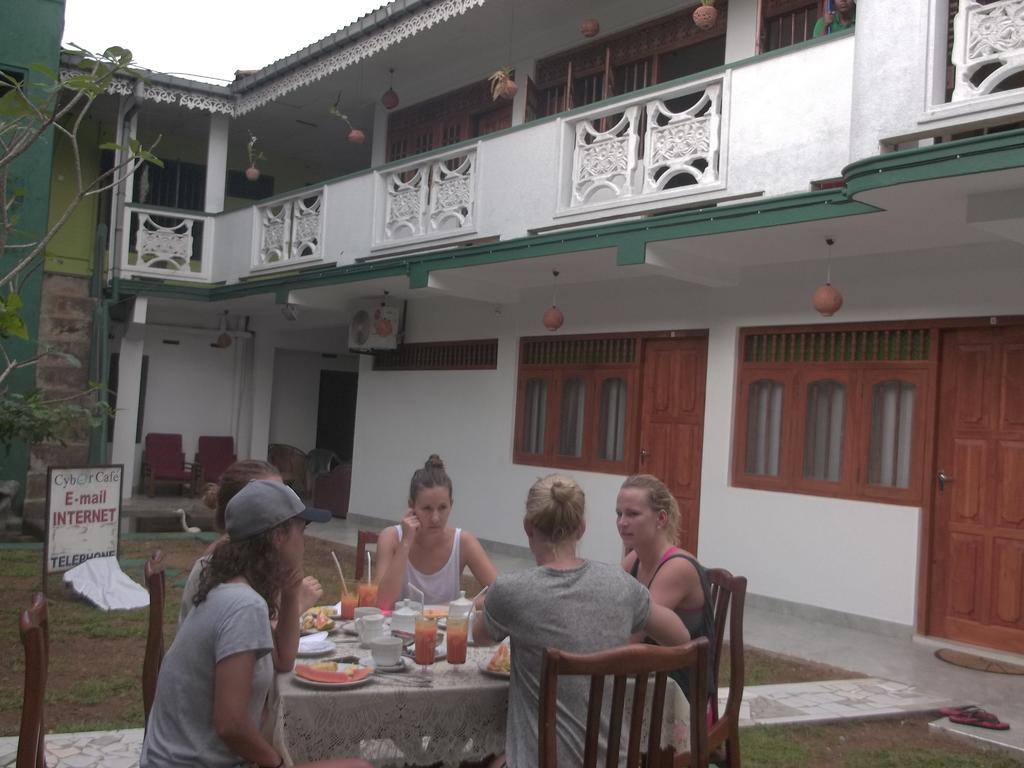 Srilanka Ayurveda Hotel Hikkaduwa Kültér fotó