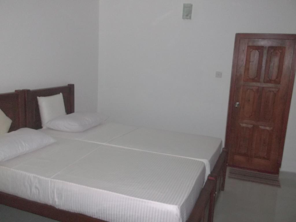 Srilanka Ayurveda Hotel Hikkaduwa Szoba fotó
